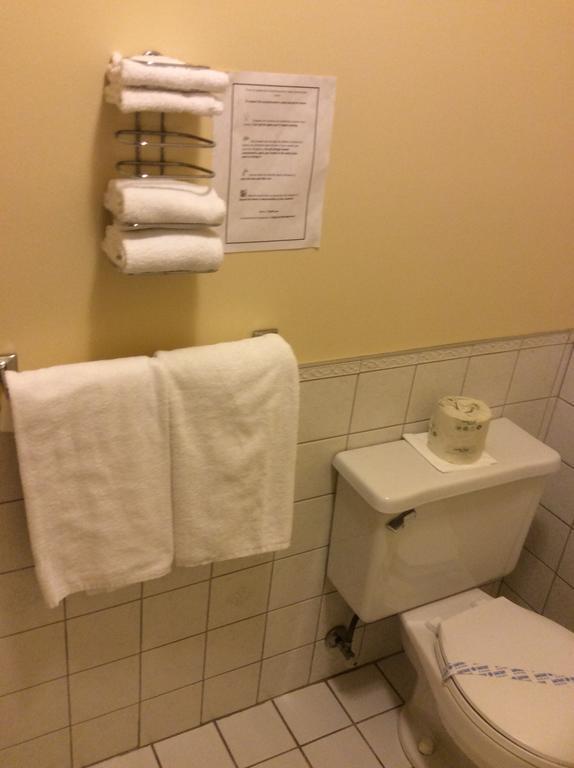 Hotel Travelodge By Wyndham Victoriaville Ruang foto